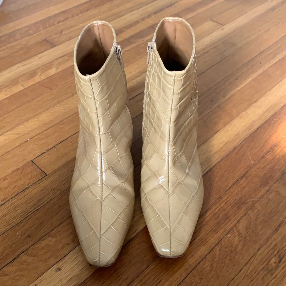 LOQ matea ankle boot in pepita croc beige